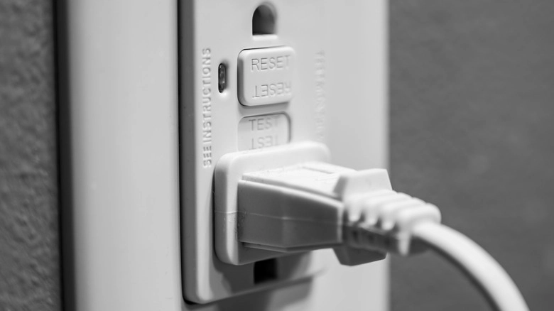 The Benefits of GFCI Outlets for Business Owners: Safety, Cost-Effectiveness, and More